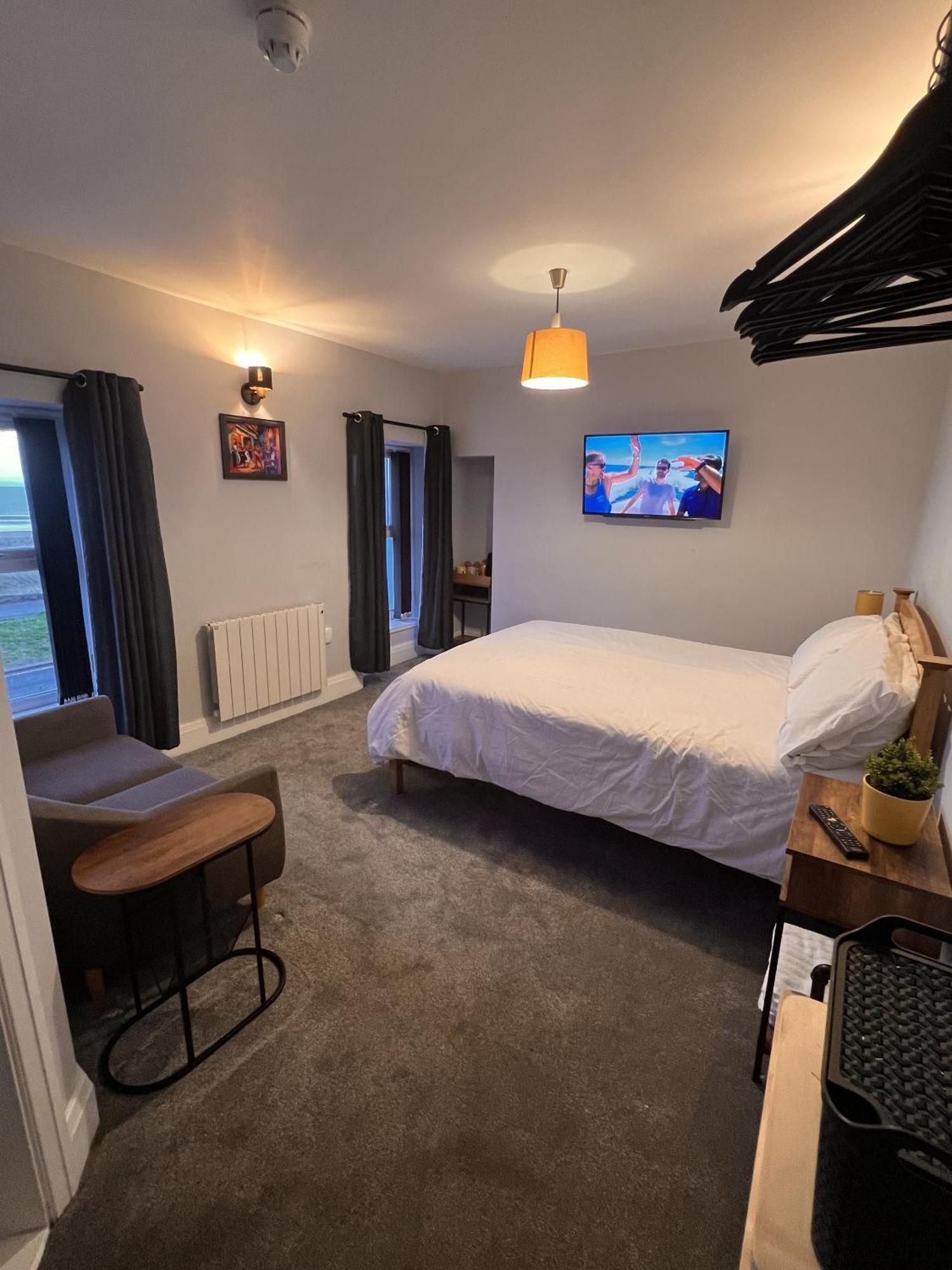 סוואנסי Hoopers Sandy Beach Guest Rooms מראה חיצוני תמונה